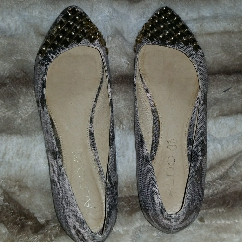 Aldo snake print and stones flats